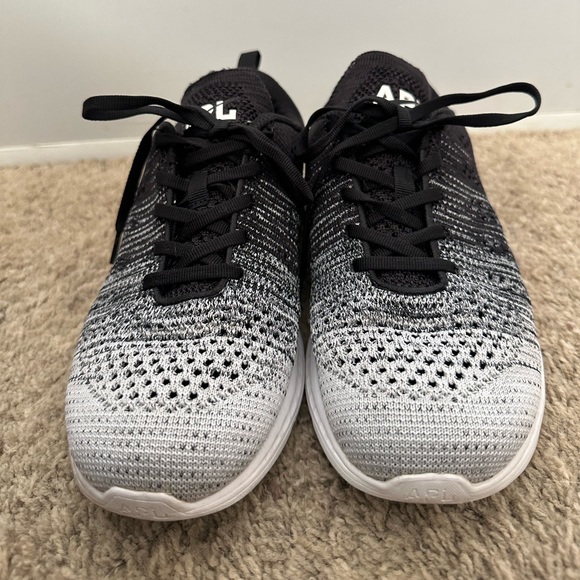 APL women’s TechLoom Pro White / Heather Grey / Black Melange Size 9.5 - Picture 12 of 15